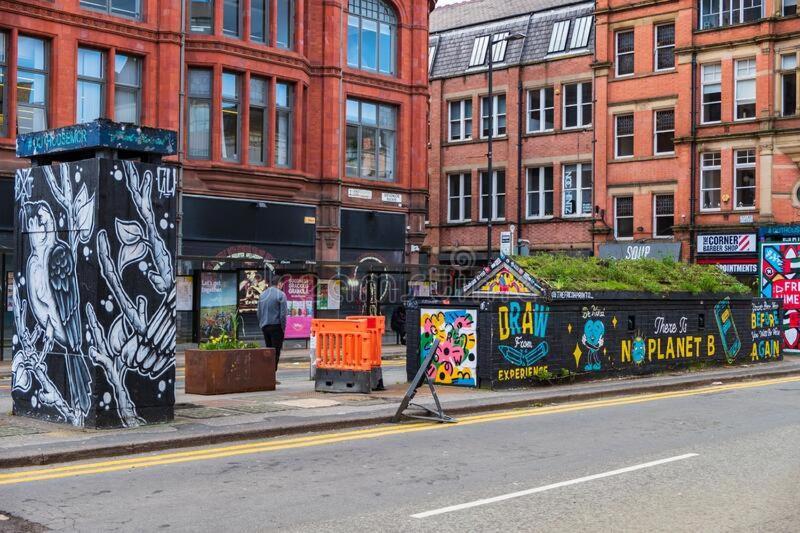 Lewis Apartment In The Heart Of The Northern Quarter Sleeps Up To 12 Манчестер Экстерьер фото