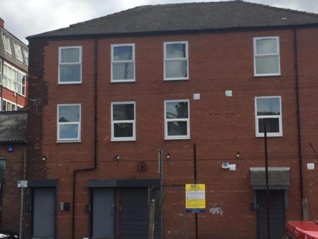 Lewis Apartment In The Heart Of The Northern Quarter Sleeps Up To 12 Манчестер Экстерьер фото