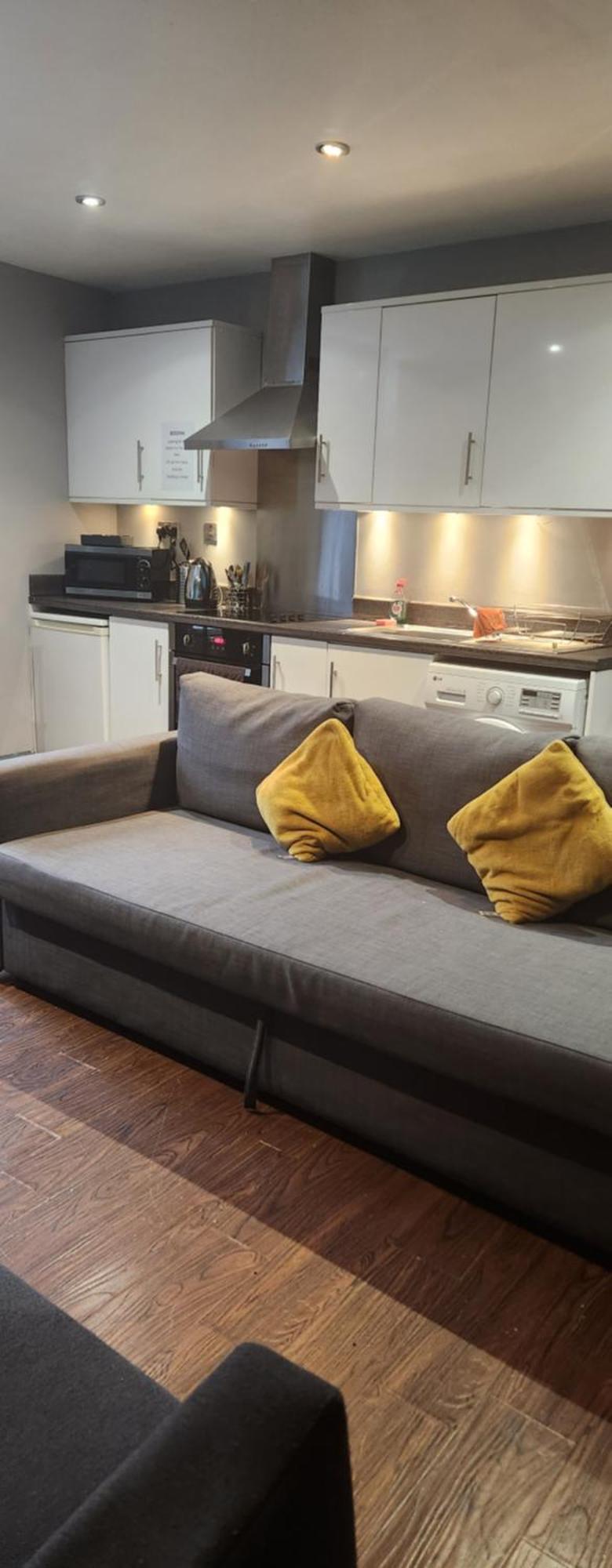 Lewis Apartment In The Heart Of The Northern Quarter Sleeps Up To 12 Манчестер Экстерьер фото